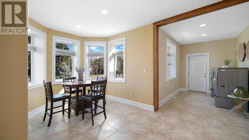 1659 Hamilton Rd, London, ON - Indoor Photo Showing Dining Room