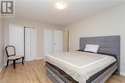 #302 -563 Mornington Ave, London, ON - Indoor Photo Showing Bedroom