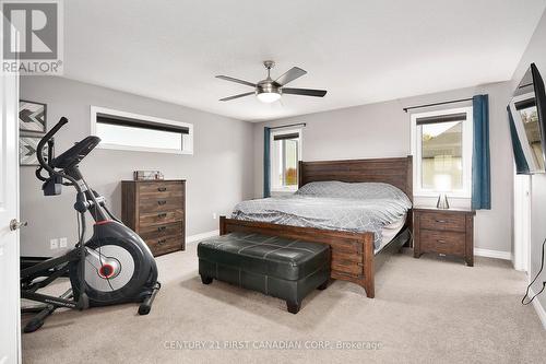 1 Russet Lane, St. Thomas, ON - Indoor Photo Showing Bedroom