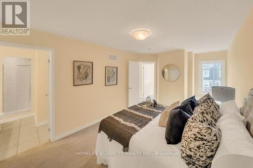 #42 -143 Ridge Rd, Cambridge, ON - Indoor Photo Showing Bedroom