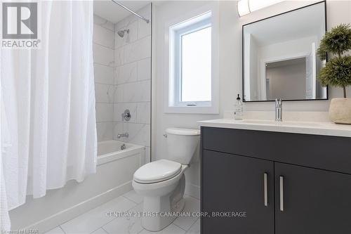 244 Greene St N, South Huron, ON - Indoor Photo Showing Bathroom