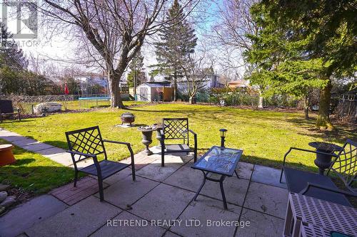 366 Jelly St S, Shelburne, ON - Outdoor With Backyard