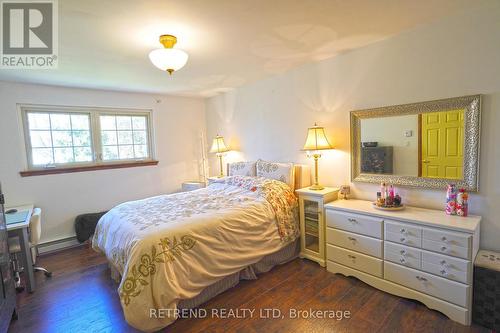 366 Jelly St S, Shelburne, ON - Indoor Photo Showing Bedroom
