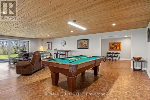 370 Fish Lake Rd, Prince Edward County, ON - Indoor Photo Showing Other Room
