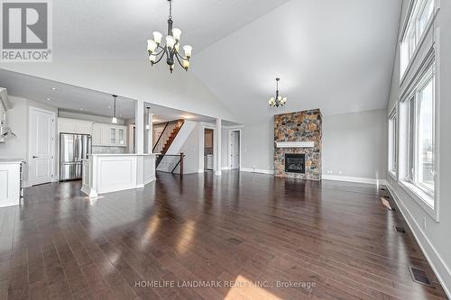 295 Sunnybrae Ave, Innisfil, ON - Indoor With Fireplace