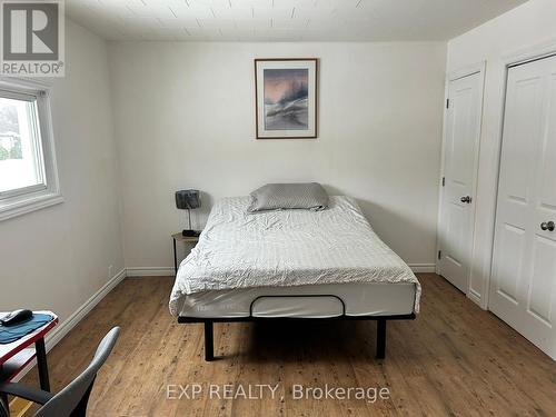 169 Peel St, Collingwood, ON - Indoor Photo Showing Bedroom