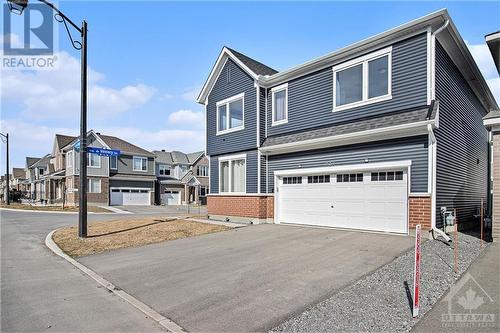 909 Lesage Way, Orleans, ON - Outdoor