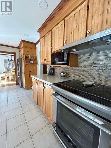 300 Grenfell Heights, Grand Falls-Windsor, NL - Indoor Photo Showing Kitchen