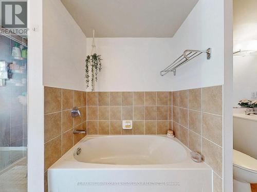 #1712 -150 Sudbury St, Toronto, ON - Indoor Photo Showing Bathroom