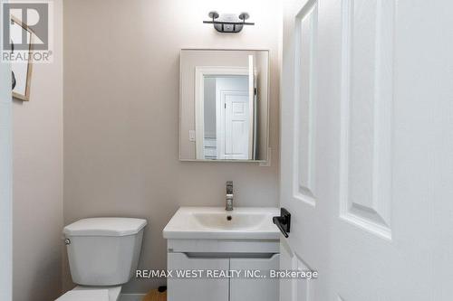 3561 15Th Sdrd, New Tecumseth, ON - Indoor Photo Showing Bathroom