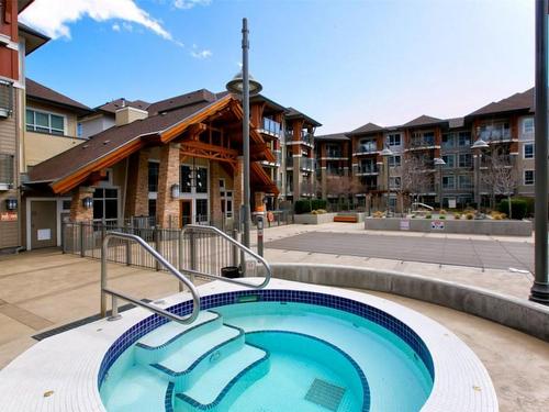 2403-1075 Sunset Drive, Kelowna, BC - Outdoor With In Ground Pool