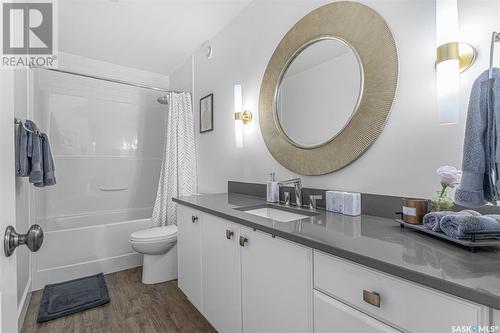 106 Pritchard Crescent, Saskatoon, SK - Indoor Photo Showing Bathroom