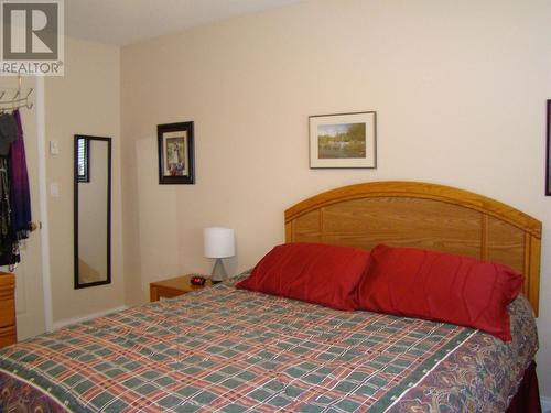 3870 Brown Road Unit# 303, West Kelowna, BC - Indoor Photo Showing Bedroom
