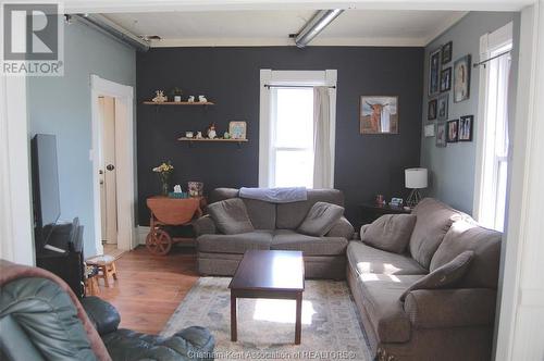 12 Harold Street North, Ridgetown, ON - Indoor Photo Showing Living Room