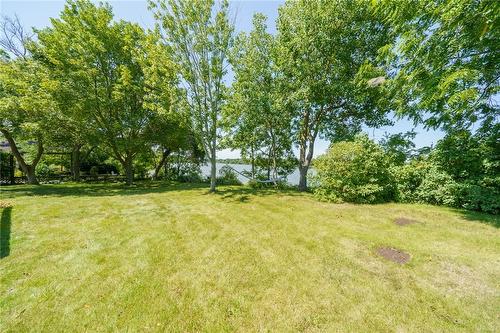 1042 River Road, Cayuga, ON - Outdoor