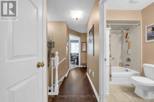 #21 -1336 Upper Sherman Ave, Hamilton, ON - Indoor Photo Showing Bathroom