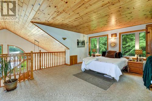 1013 Merrick Drive, Bracebridge, ON - Indoor Photo Showing Bedroom