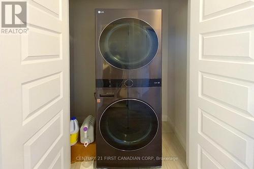 #42 -1820 Canvas Way, London, ON - Indoor Photo Showing Laundry Room