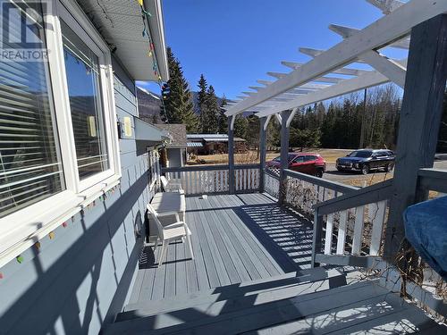 819 Bridge Road, Mcbride - Town, BC - Outdoor With Deck Patio Veranda