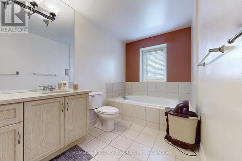 12 Routliffe Lane, Toronto, ON - Indoor Photo Showing Bathroom