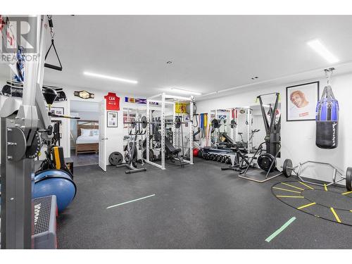 5142 Robinson Place, Peachland, BC - Indoor Photo Showing Gym Room