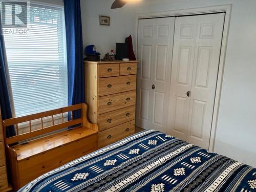 324 Hartland Avenue, Midway, BC - Indoor Photo Showing Bedroom