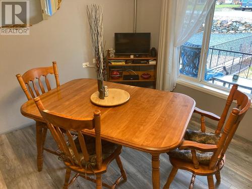 324 Hartland Avenue, Midway, BC - Indoor Photo Showing Dining Room