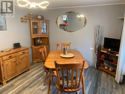 324 Hartland Avenue, Midway, BC - Indoor Photo Showing Dining Room