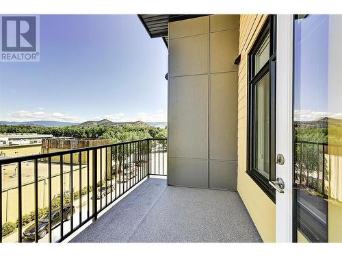 1165 Sutherland Avenue Unit# 401, Kelowna, BC - Outdoor With Balcony With Exterior