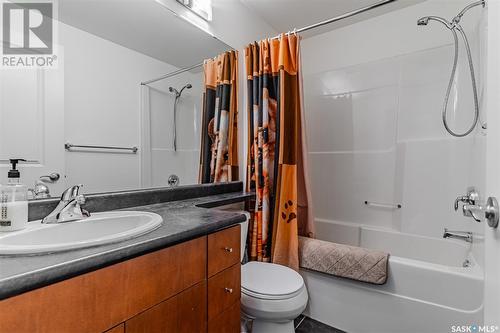 110 106 Armistice Way, Saskatoon, SK - Indoor Photo Showing Bathroom