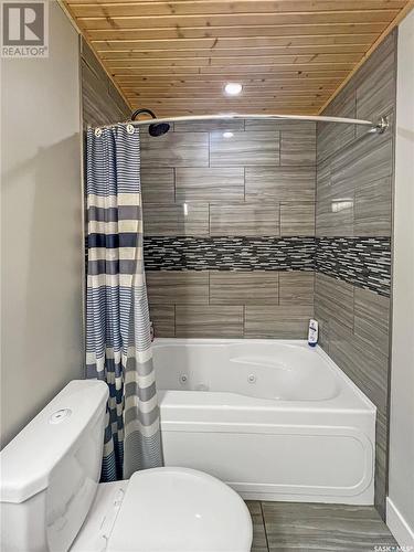 8 Andrews Avenue, Candle Lake, SK - Indoor Photo Showing Bathroom