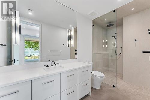 80 Kestrel Place Unit# 5, Vernon, BC - Indoor Photo Showing Bathroom