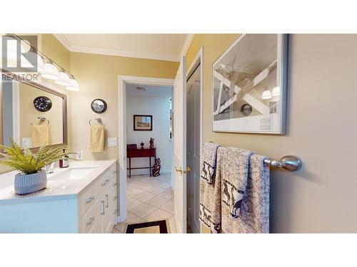 11909 Quail Ridge Place, Osoyoos, BC - Indoor Photo Showing Bathroom