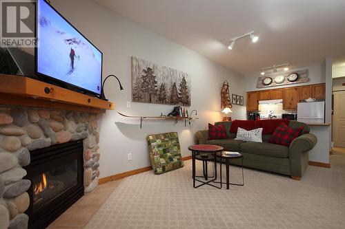 9808 Silver Star Road Unit# 108, Vernon, BC - Indoor Photo Showing Living Room With Fireplace