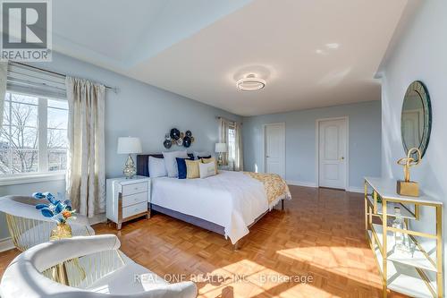 2711 North Ridge Tr, Oakville, ON - Indoor Photo Showing Bedroom
