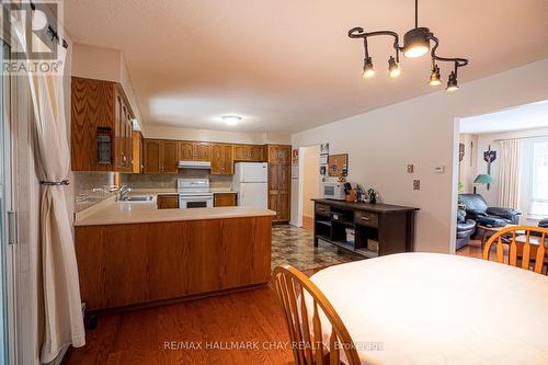 65 Meadow Heights Drive, Bracebridge, ON - Indoor Photo Showing Kitchen