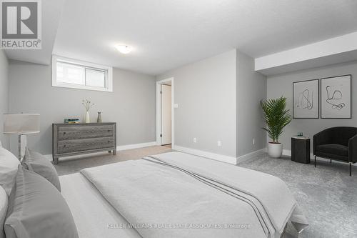 #86 -60 Arkell Rd, Guelph, ON - Indoor Photo Showing Bedroom