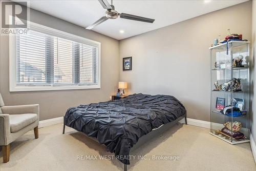 412 Wilson St, Hamilton, ON - Indoor Photo Showing Bedroom