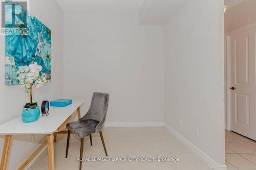 #709 -50 Old Mill Rd N, Oakville, ON - Indoor Photo Showing Other Room