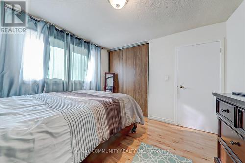 3145 Cantelon Crescent, Mississauga, ON - Indoor Photo Showing Bedroom