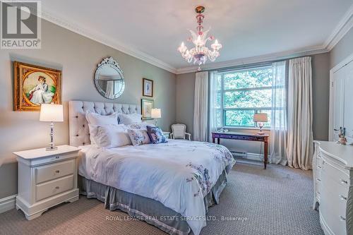 #309 -1 Watergarden Way, Toronto, ON - Indoor Photo Showing Bedroom
