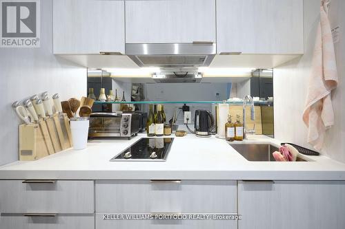 #2307 -215 Queen St W, Toronto, ON -  Photo Showing Kitchen With Double Sink