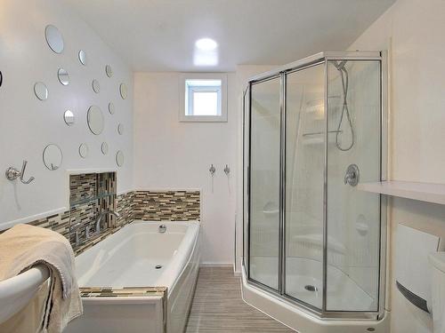 Salle de bains - 186 Ch. De La Baie-Carrière, Val-D'Or, QC - Indoor Photo Showing Bathroom