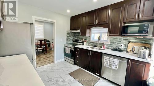 514 Frank Street, South Bruce Peninsula, ON - Indoor Photo Showing Kitchen With Double Sink