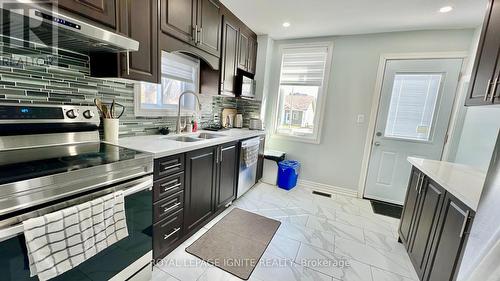 514 Frank Street, South Bruce Peninsula, ON - Indoor Photo Showing Kitchen With Double Sink With Upgraded Kitchen