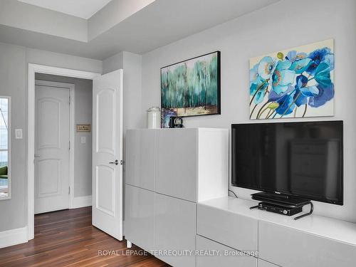 4702-16 Harbour St, Toronto, ON - Indoor Photo Showing Other Room