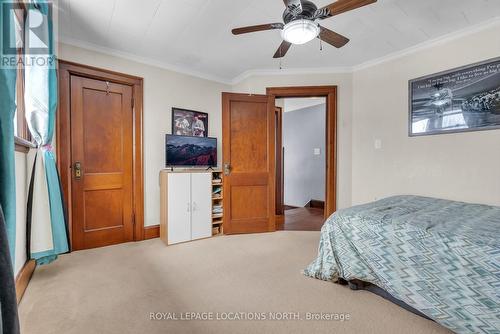 465 29Th St W, Owen Sound, ON - Indoor Photo Showing Bedroom