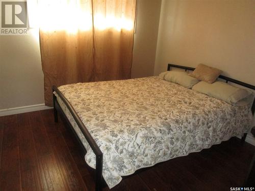 224 Crawford Avenue, Coronach, SK - Indoor Photo Showing Bedroom