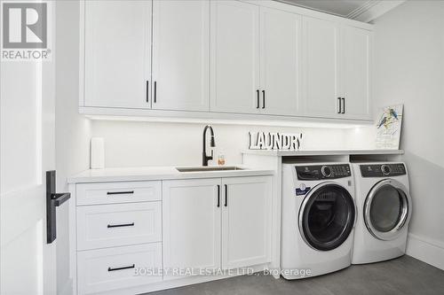 9598 Old Homestead Rd, Georgina, ON - Indoor Photo Showing Laundry Room