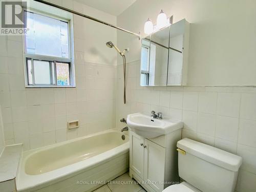 #S24 -205 Vaughan Rd, Toronto, ON - Indoor Photo Showing Bathroom